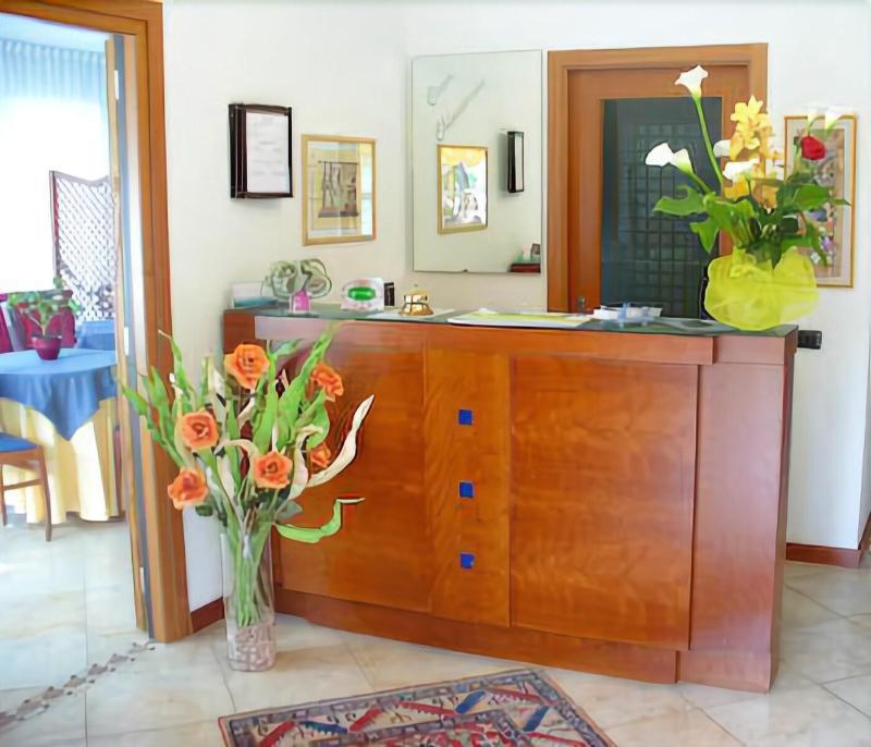 Hotel Casa Chincarini Malcesine Bagian luar foto