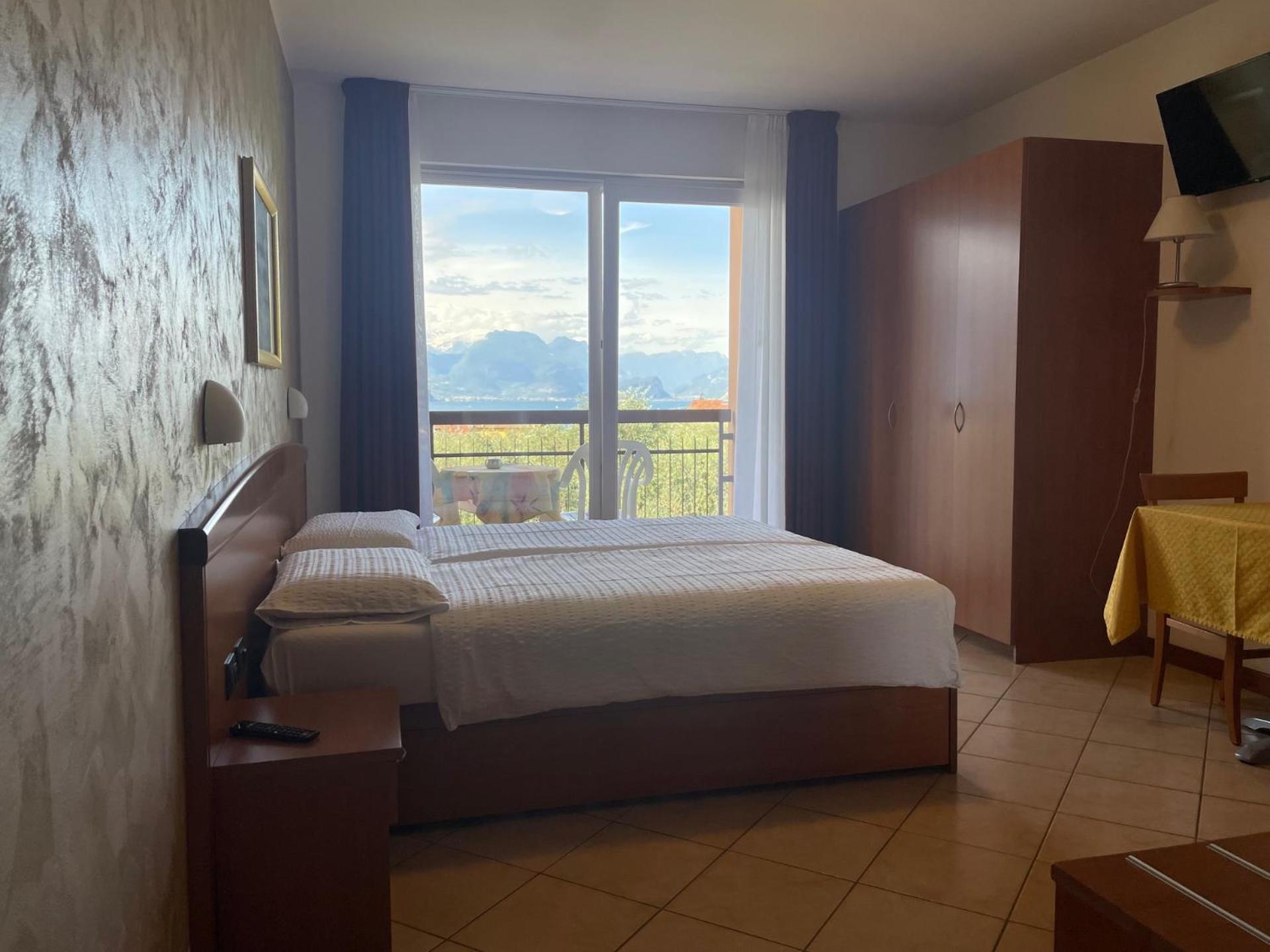 Hotel Casa Chincarini Malcesine Bagian luar foto